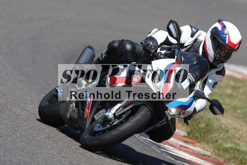 Archiv-2022/51 10.08.2022 Freeride Training ADR/Medium/unklar